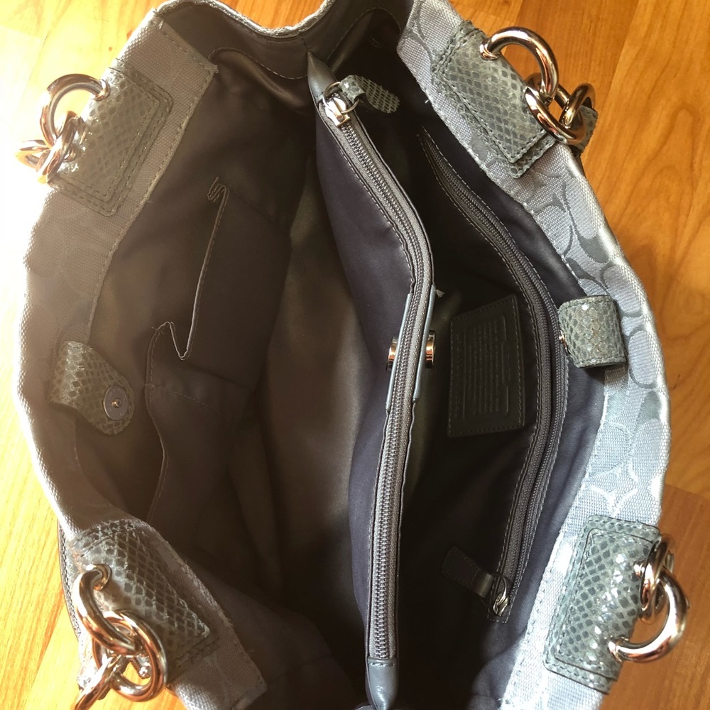 Coach Purse - Picture 5 of 5